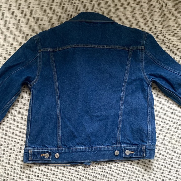 Levi’s jean jacket - Picture 6 of 6